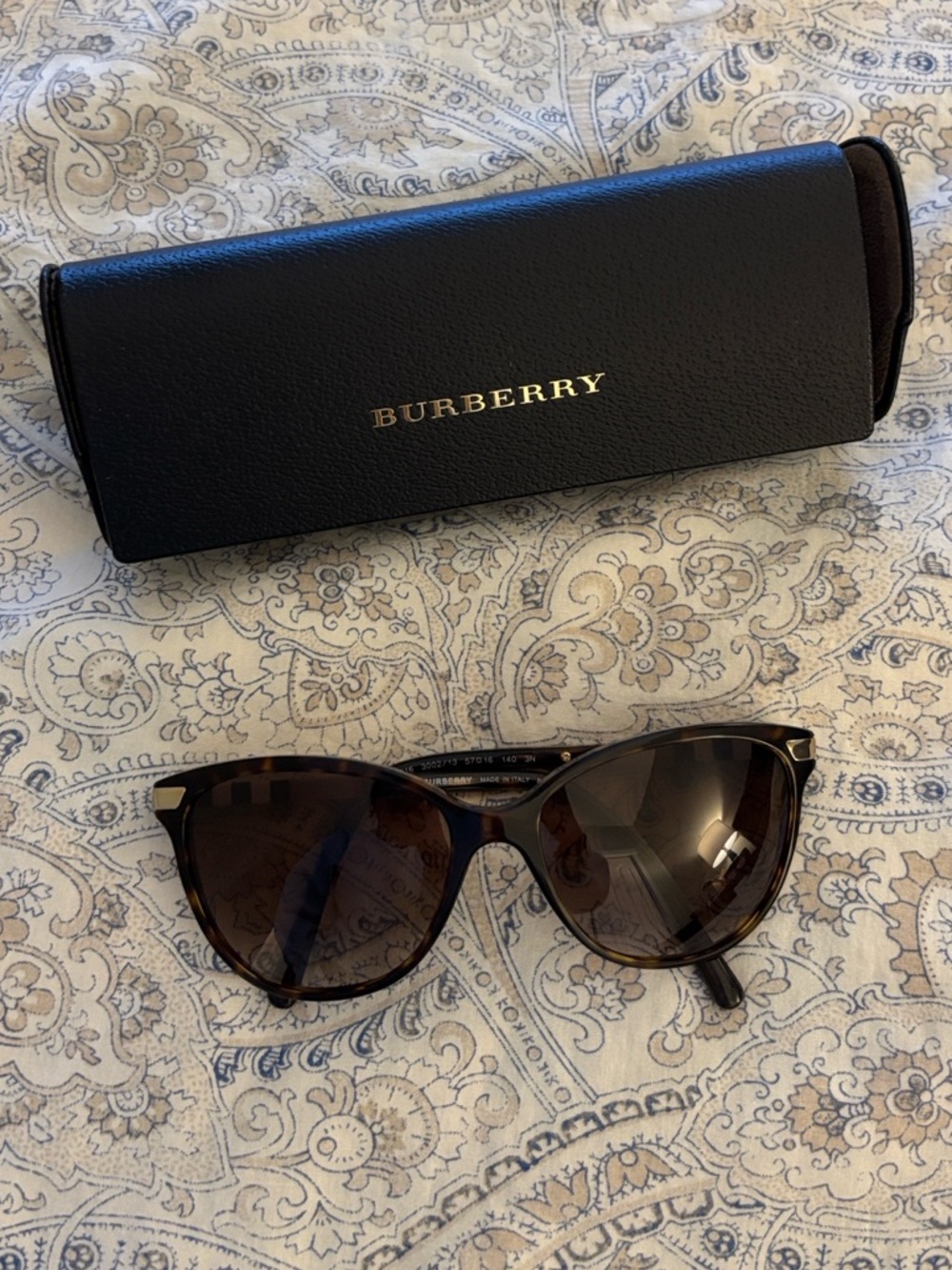 Burberry Sunglasses